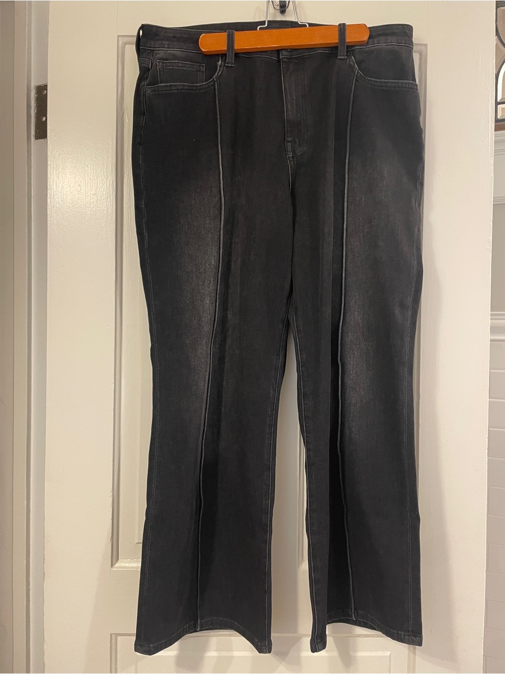 Kut from the Kloth Black High- Rise Flared Jeans with Center Front Seams